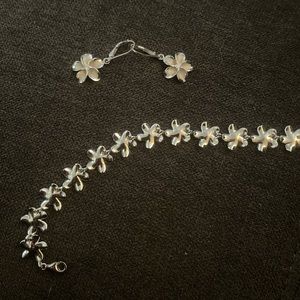 Sterling silver Hawaiian flower bracelet & earrings